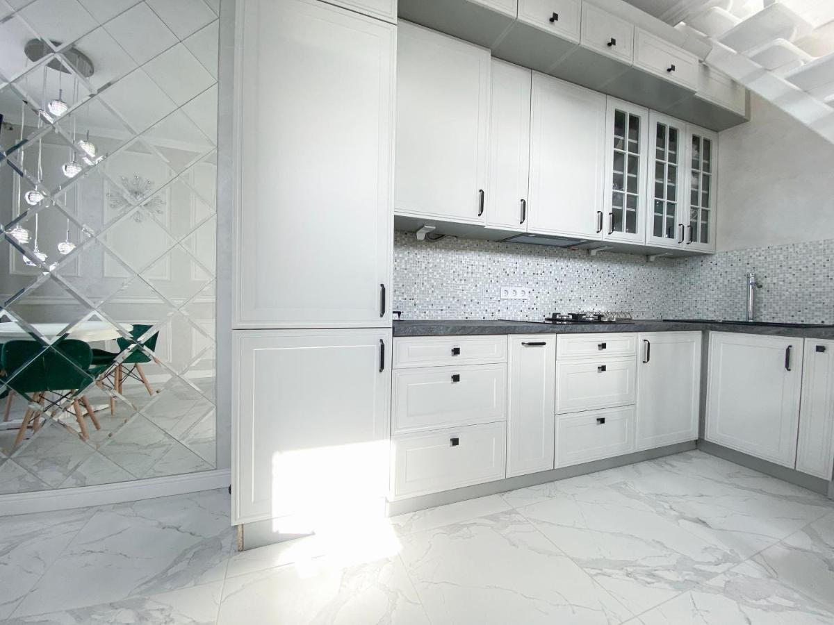 Tamanska Apartments Lviv Kültér fotó